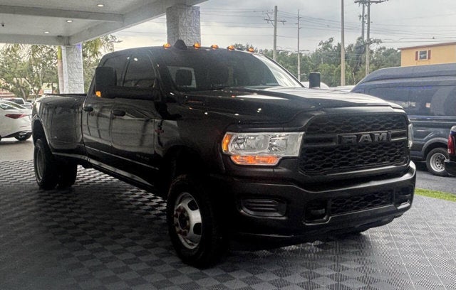 2022 RAM 3500 Tradesman