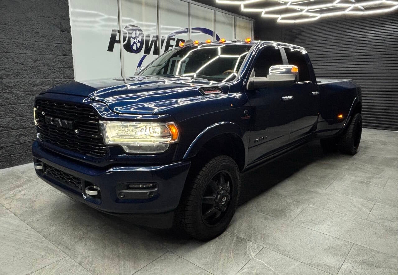 2020 RAM 3500 Laramie Longhorn 4x4 4dr Crew Cab 8 ft. LB DRW Pickup