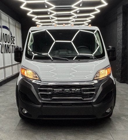 2025 RAM ProMaster Cargo Van Tradesman