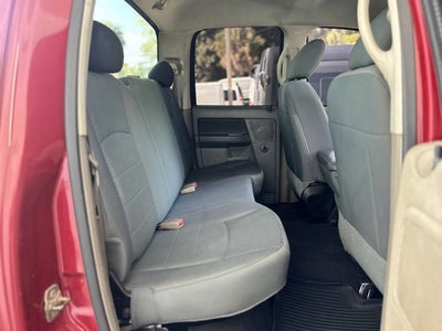 2006 Dodge Ram 3500 SLT 4x2 4dr Quad Cab 8 ft. LB DRW Pickup