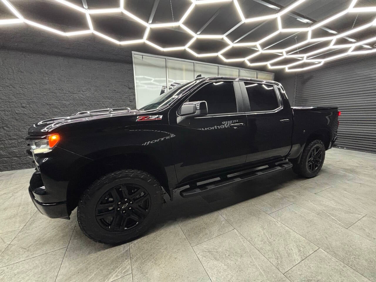 2022 Chevrolet Silverado 1500 LT Trail Boss 4x4 4dr Crew Cab 5.8 ft. SB