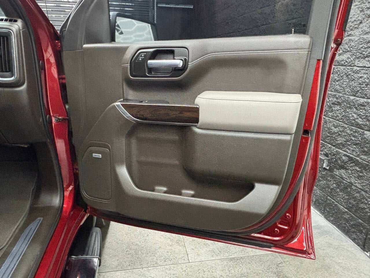 2020 GMC Sierra 1500 SLT 4x2 4dr Crew Cab 6.6 ft. SB