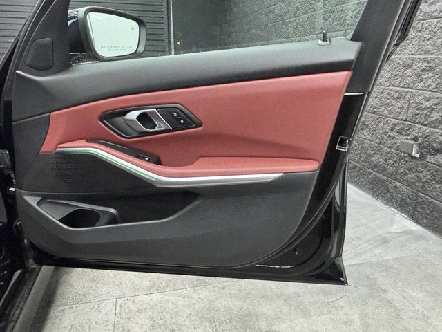 2025 BMW 3 Series 330i xDrive