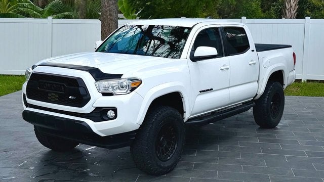 2021 Toyota Tacoma 2WD SR5 V6 4x2 4dr Double Cab 5.0 ft SB