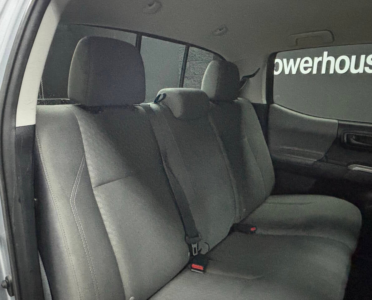 2020 Toyota Tacoma SR5 V6 4x2 4dr Double Cab 6.1 ft LB