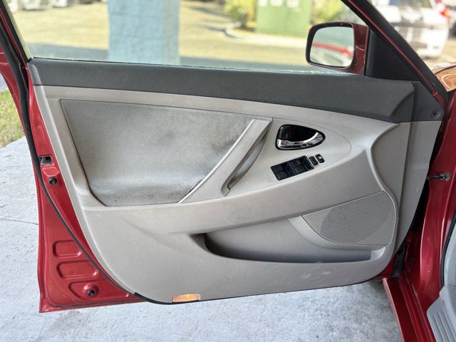 2009 Toyota Camry LE 4dr Sedan 5A