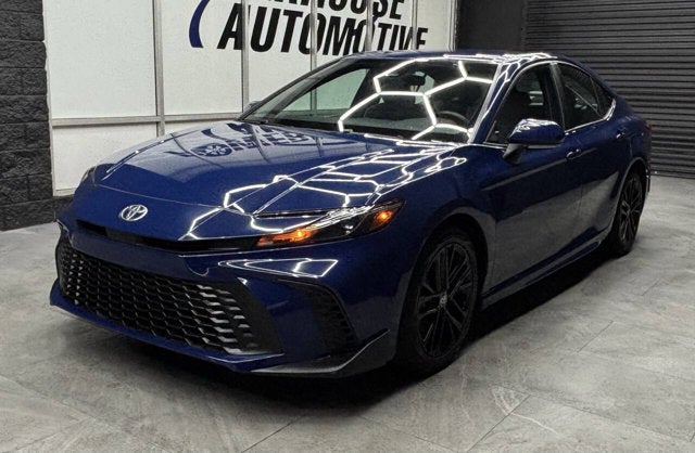 2025 Toyota Camry SE 4dr Sedan