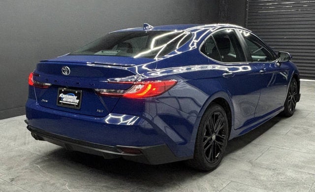 2025 Toyota Camry SE 4dr Sedan