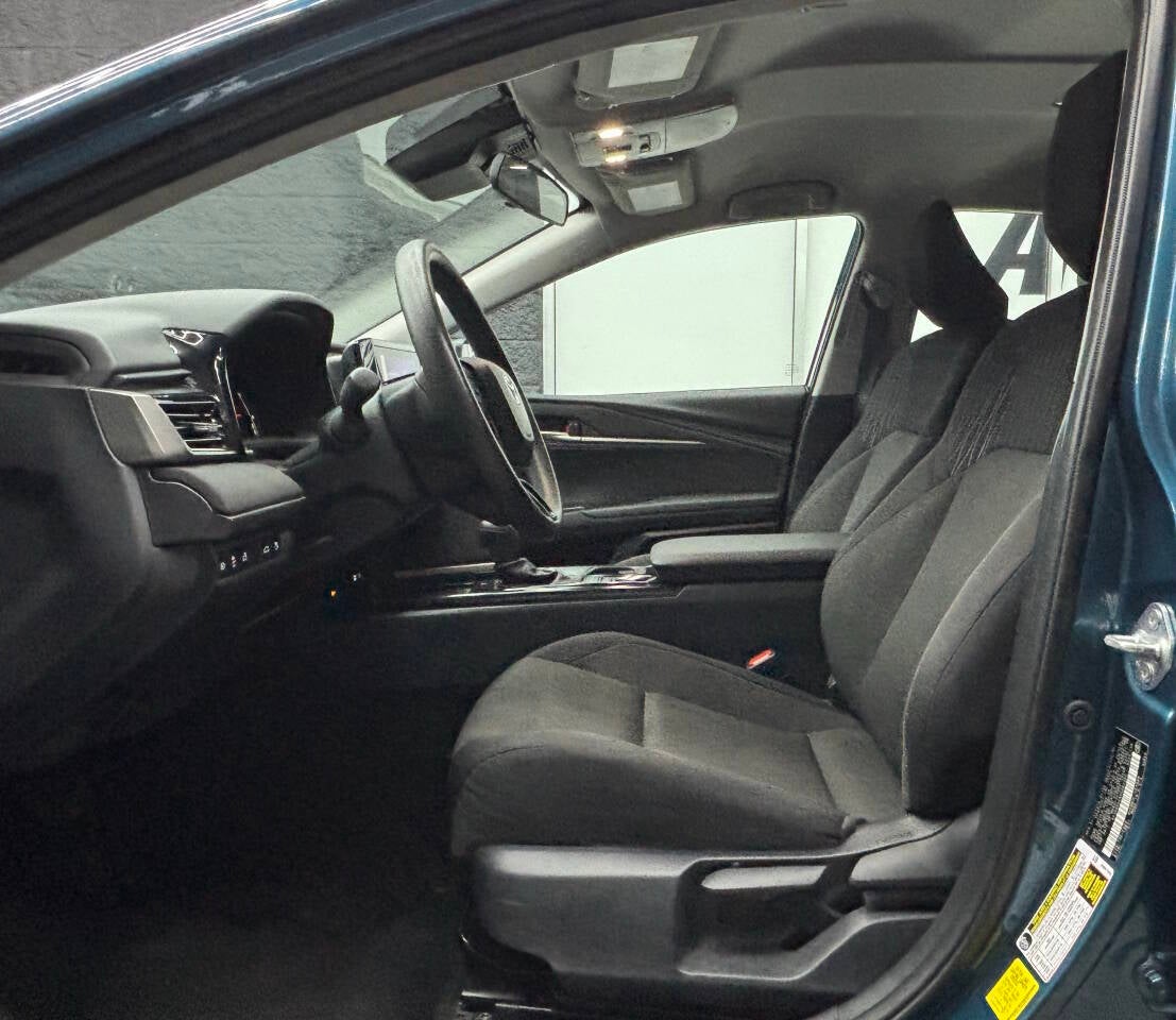 2025 Toyota Camry LE 4dr Sedan