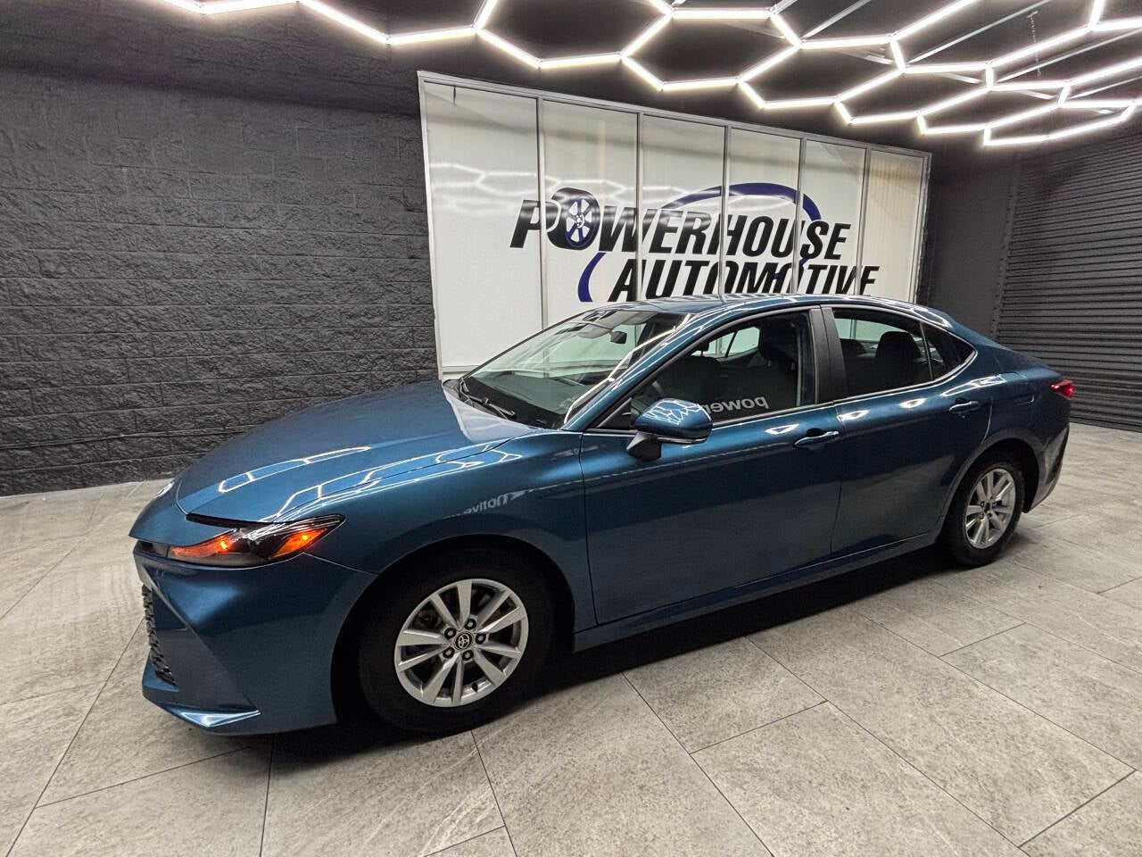 2025 Toyota Camry LE 4dr Sedan