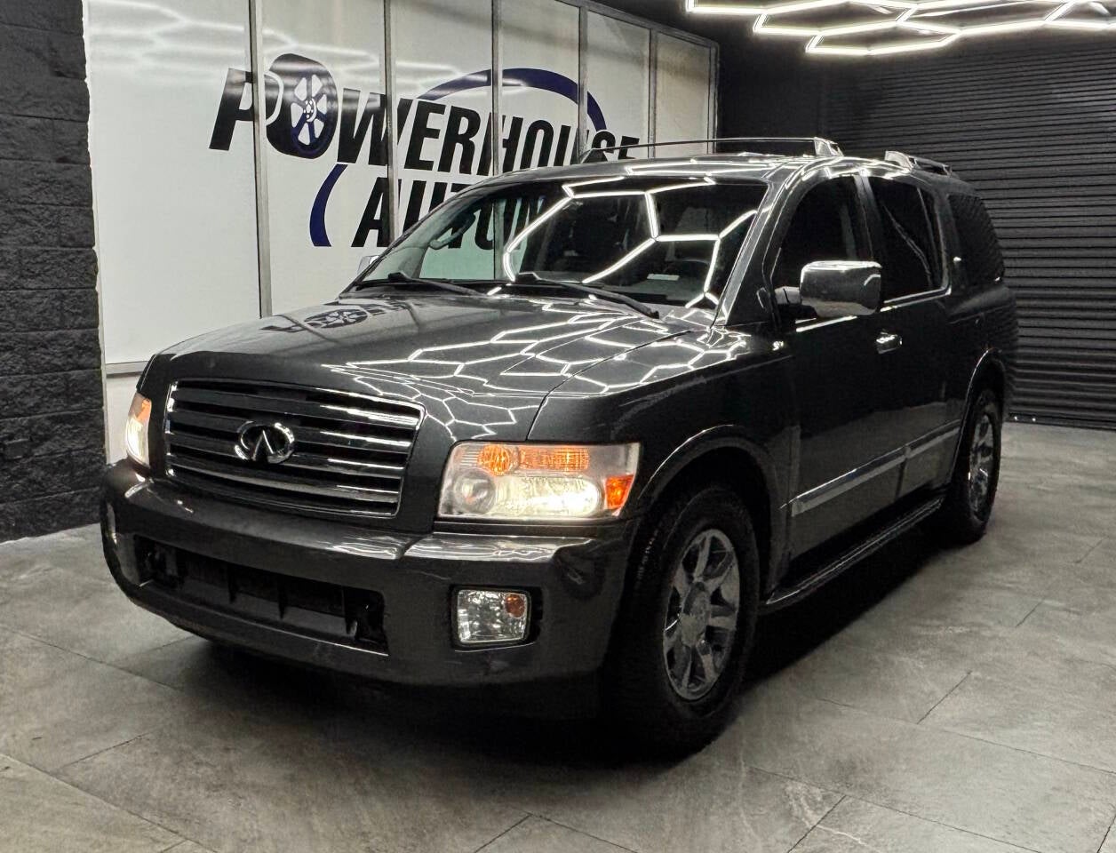 2006 INFINITI QX56 Base 4dr SUV