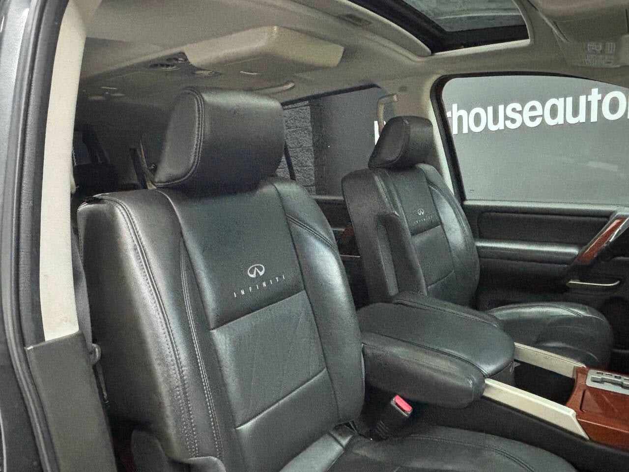 2006 INFINITI QX56 Base 4dr SUV