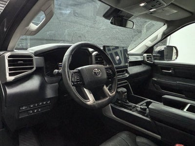 2022 Toyota Tundra 2WD SR5