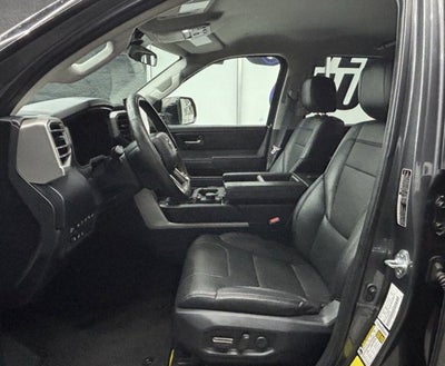 2022 Toyota Tundra 2WD SR5