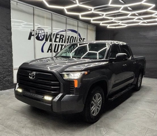 2022 Toyota Tundra 2WD SR5