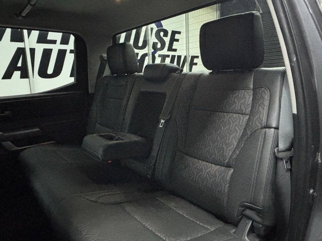 2022 Toyota Tundra 2WD SR5