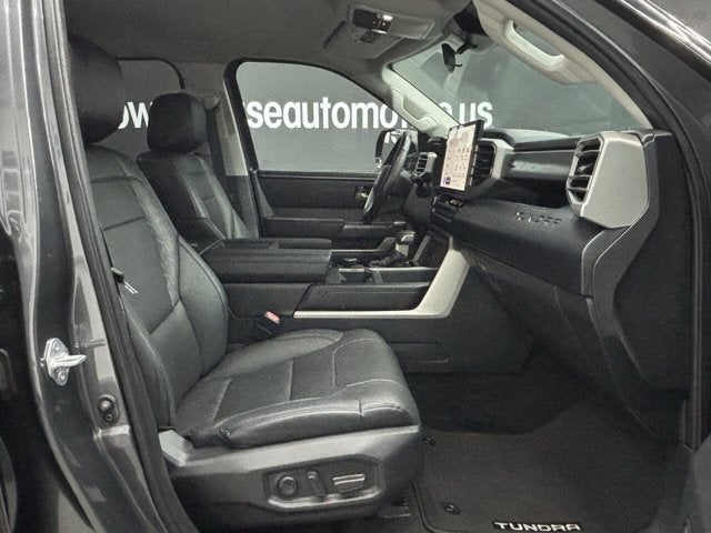 2022 Toyota Tundra 2WD SR5