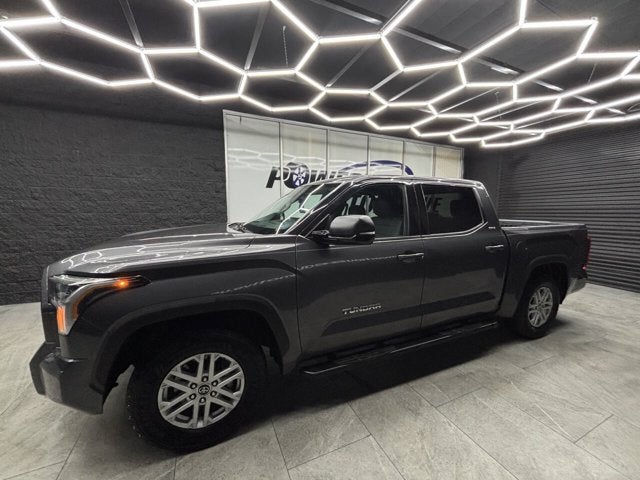 2022 Toyota Tundra 2WD SR5