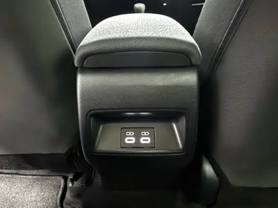 2025 Toyota Corolla LE 4dr Sedan