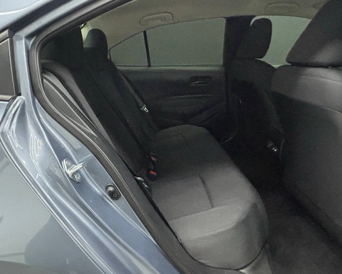2025 Toyota Corolla LE 4dr Sedan