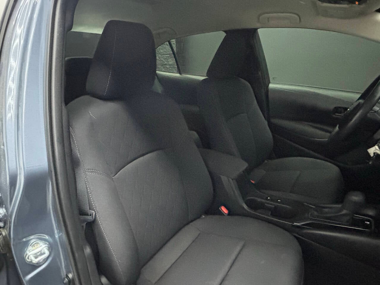 2025 Toyota Corolla LE 4dr Sedan