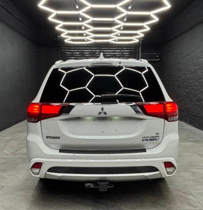 2018 Mitsubishi Outlander PHEV GT AWD 4dr SUV