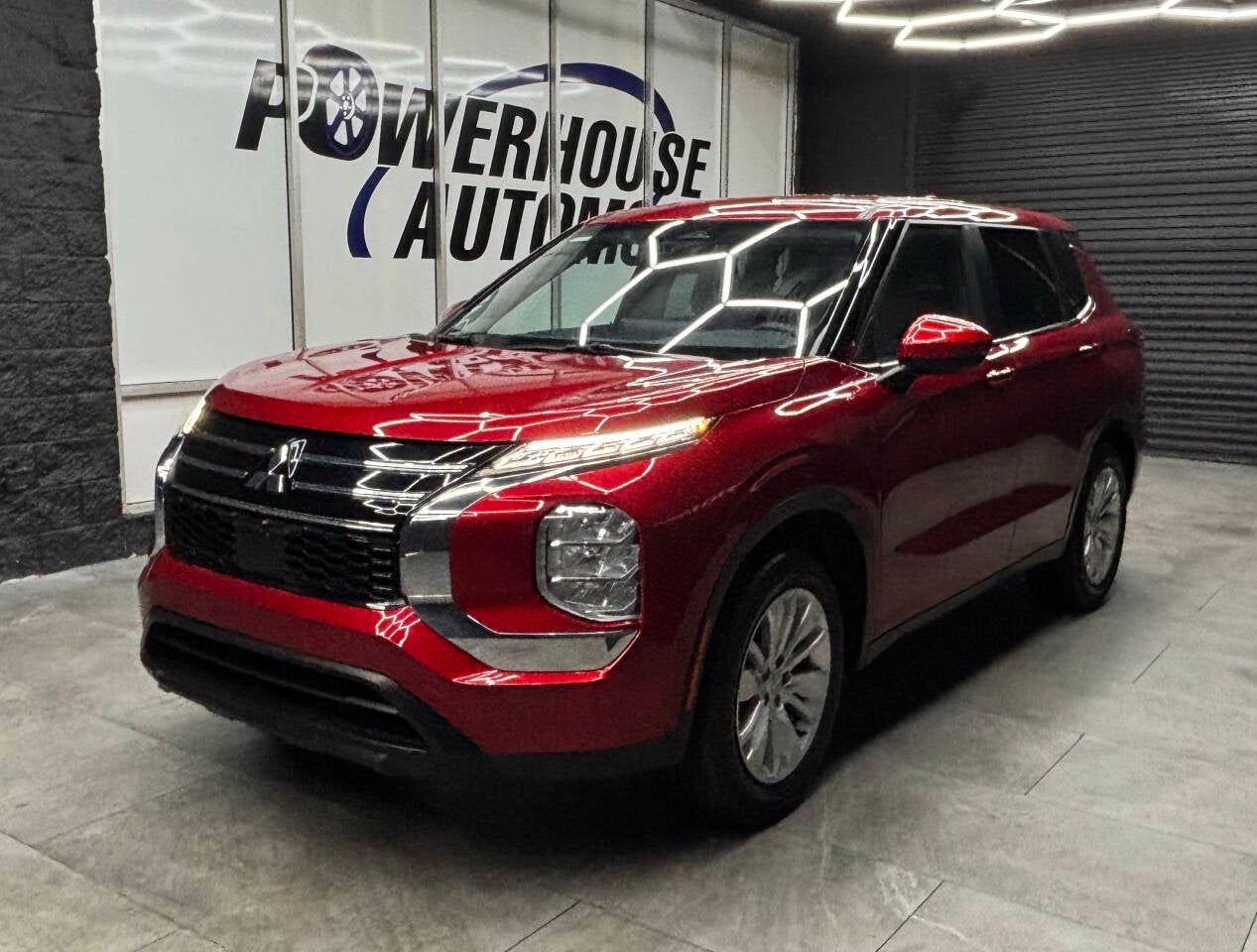 2025 Mitsubishi Outlander ES 4dr SUV