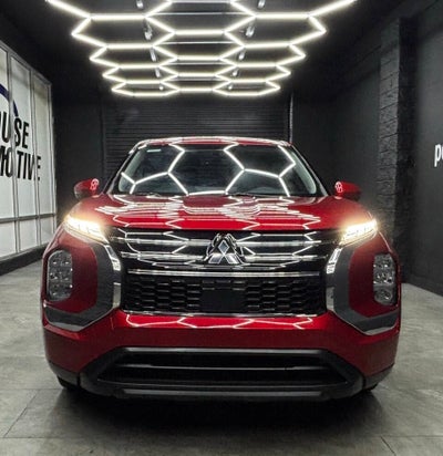 2025 Mitsubishi Outlander ES 4dr SUV