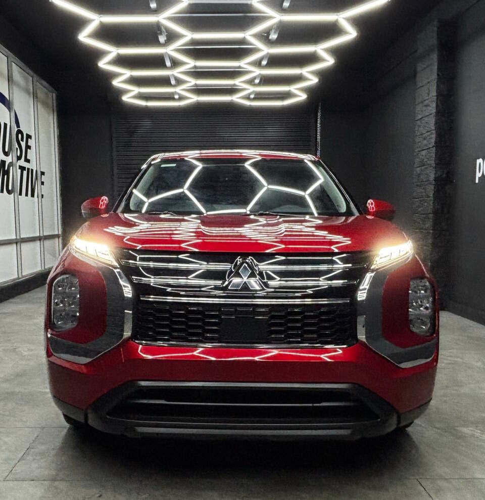 2025 Mitsubishi Outlander ES 4dr SUV