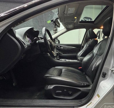 2015 INFINITI Q50 Hybrid Sport 4dr Sedan