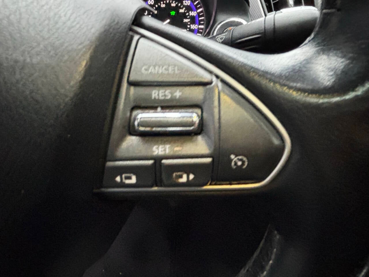 2015 INFINITI Q50 Hybrid Sport 4dr Sedan