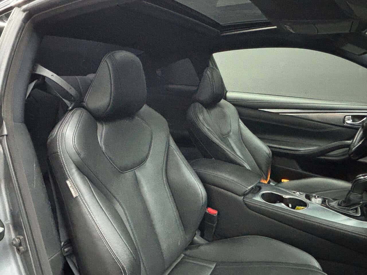 2017 INFINITI Q60 3.0T Sport 2dr Coupe