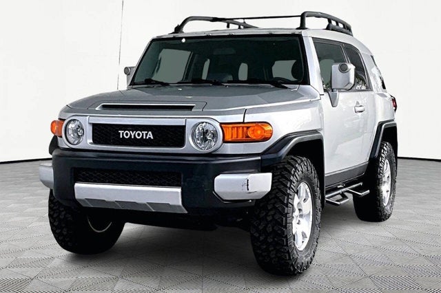 2007 Toyota FJ Cruiser Base 4dr SUV (4L V6 5A)