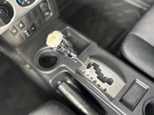 2007 Toyota FJ Cruiser Base 4dr SUV (4L V6 5A)