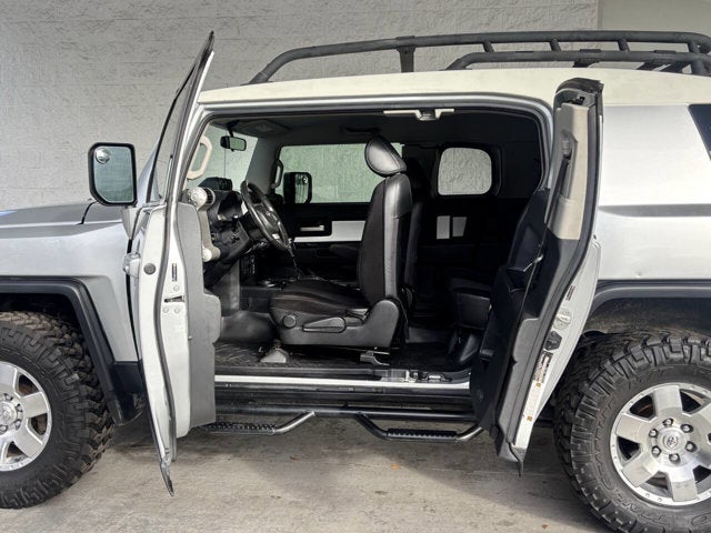 2007 Toyota FJ Cruiser Base 4dr SUV (4L V6 5A)