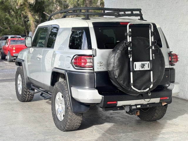 2007 Toyota FJ Cruiser Base 4dr SUV (4L V6 5A)