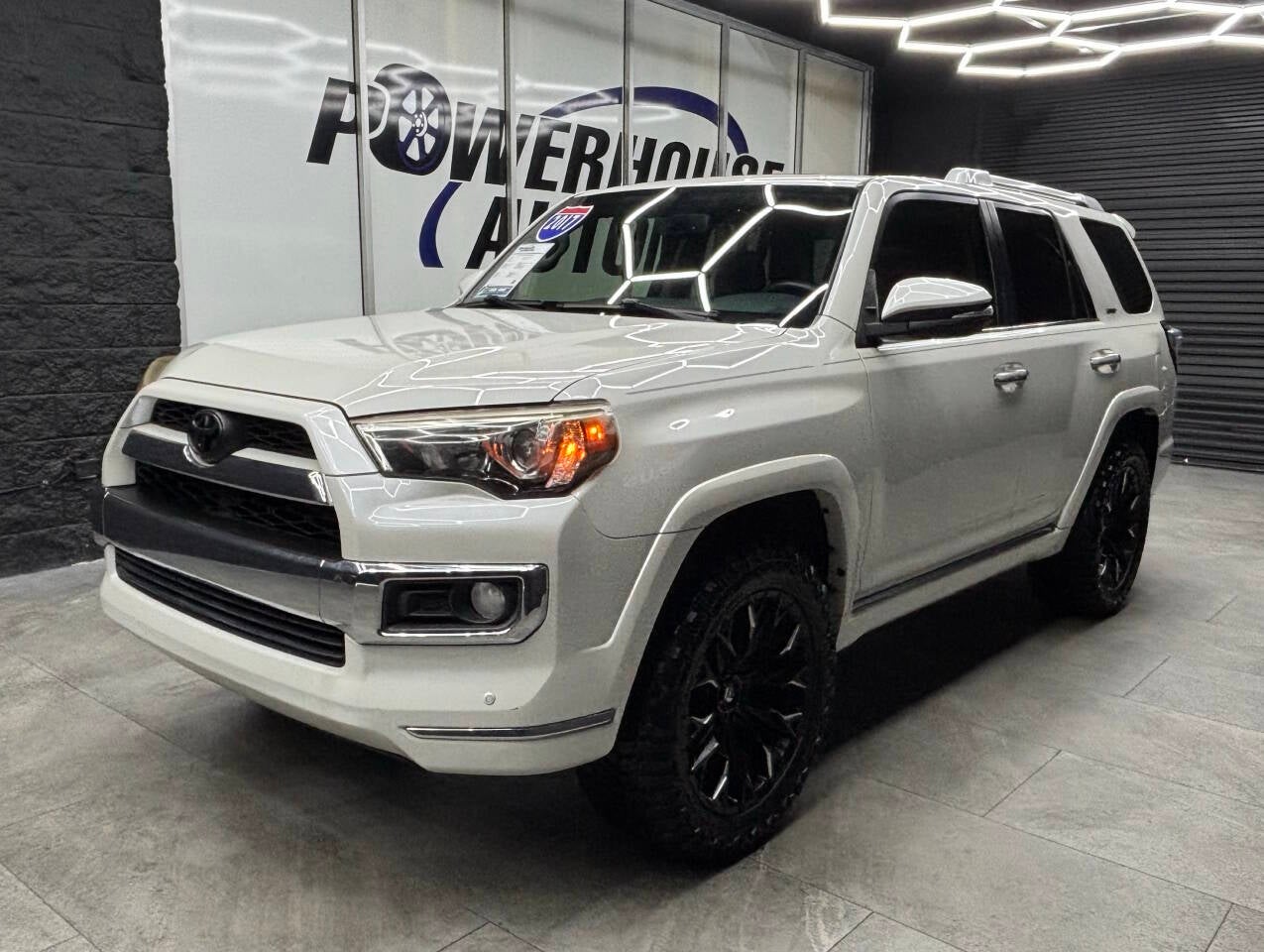 2017 Toyota 4Runner Limited 4x2 4dr SUV