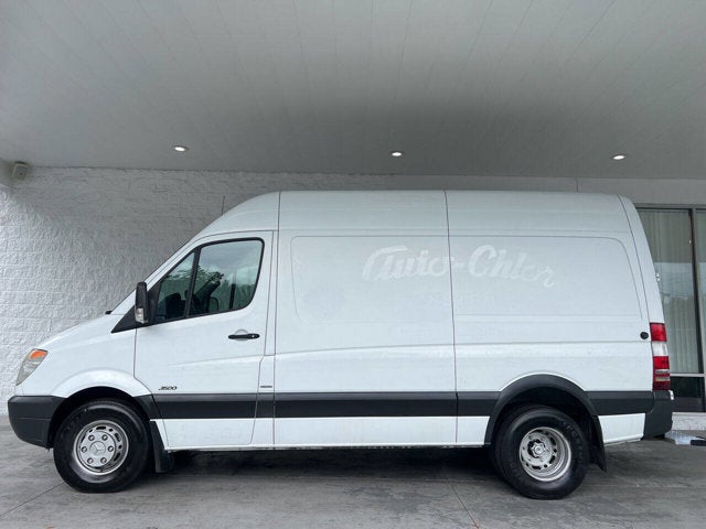 2010 Mercedes-Benz Sprinter Cargo Vans 3500 3dr 144 in. WB DRW Cargo Van