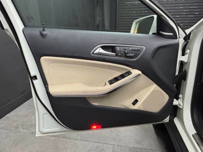 2016 Mercedes-Benz GLA GLA 250 4dr SUV