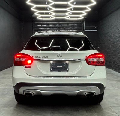 2016 Mercedes-Benz GLA GLA 250 4dr SUV