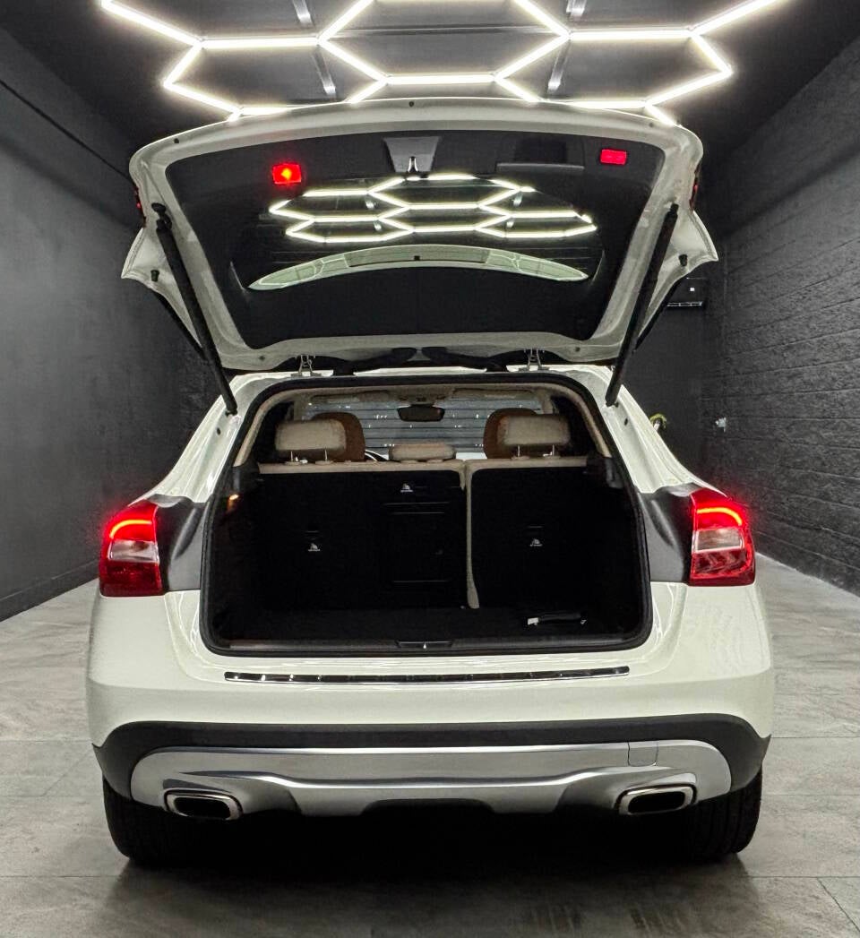 2016 Mercedes-Benz GLA GLA 250 4dr SUV