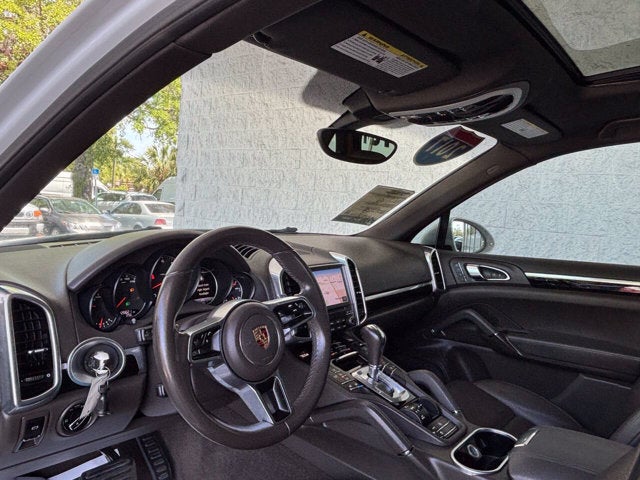 2017 Porsche Cayenne Platinum Edition AWD 4dr SUV
