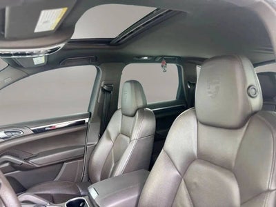 2017 Porsche Cayenne Platinum Edition AWD 4dr SUV