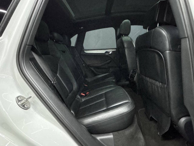 2015 Porsche Macan S