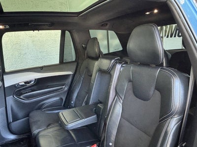 2019 Volvo XC90 R-Design