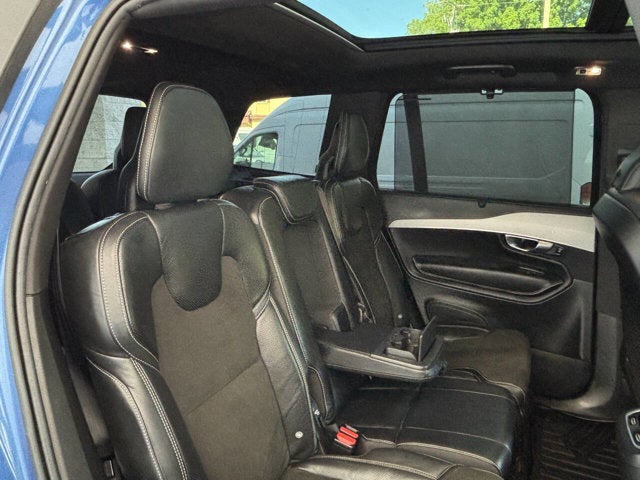 2019 Volvo XC90 R-Design